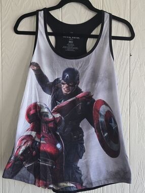 Captain America Civil War Graphic Tank Sz MD